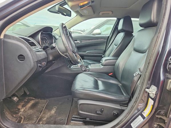 2016 CHRYSLER 300