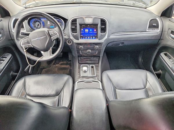 2016 CHRYSLER 300