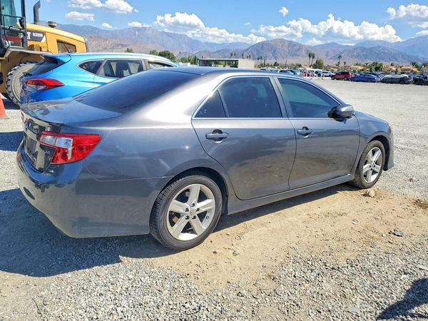 2013 TOYOTA CAMRY