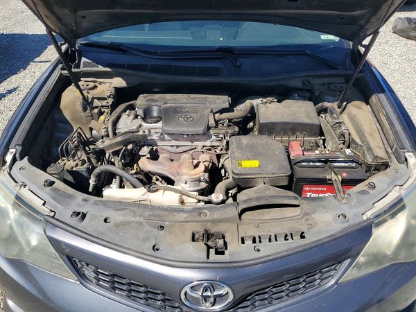 2013 TOYOTA CAMRY