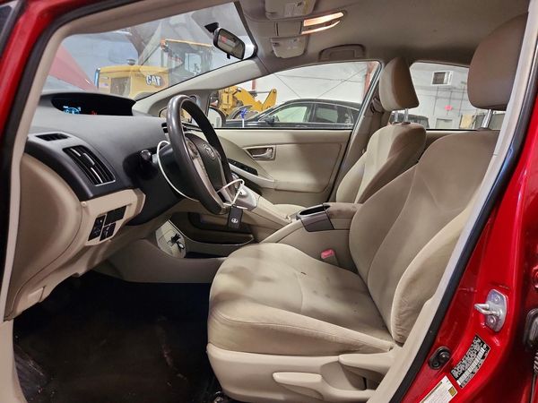 2013 TOYOTA PRIUS