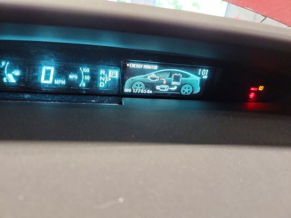 2013 TOYOTA PRIUS