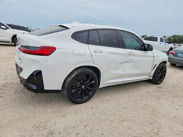 2024 BMW X4 M40i — Passenger 3/4