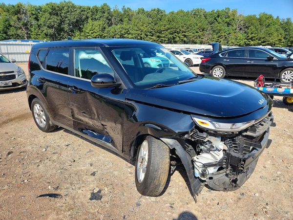 2022 KIA SOUL LX, S, X Line — Passenger 3/4