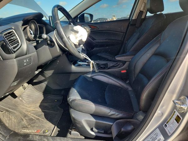 2014 MAZDA 3