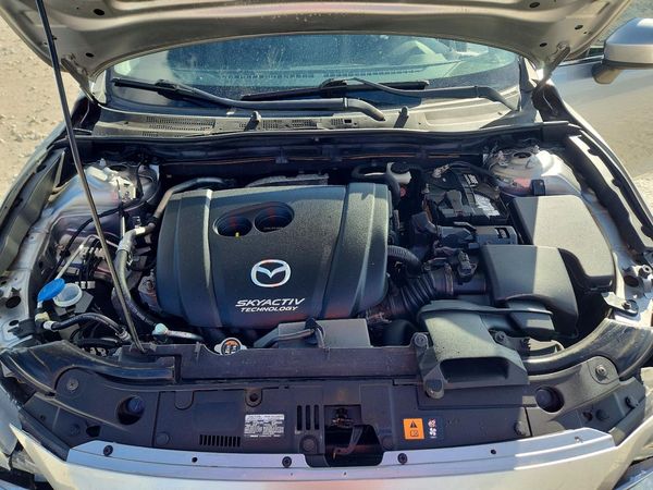 2014 MAZDA 3