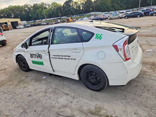 2013 TOYOTA PRIUS
