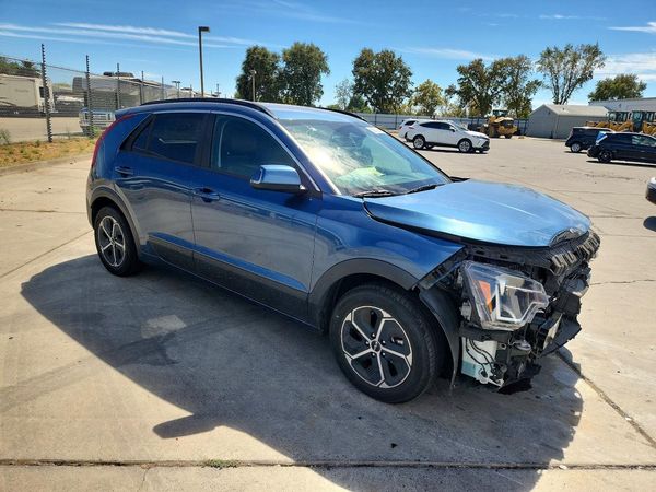 2024 KIA NIRO