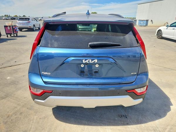 2024 KIA NIRO