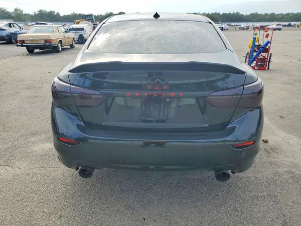 2017 INFINITI Q50