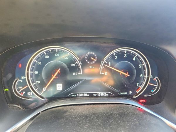 2016 BMW 750