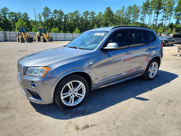 2014 BMW X3 — Front 3/4