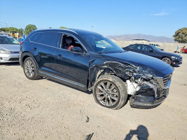 2017 MAZDA CX-9 Signature