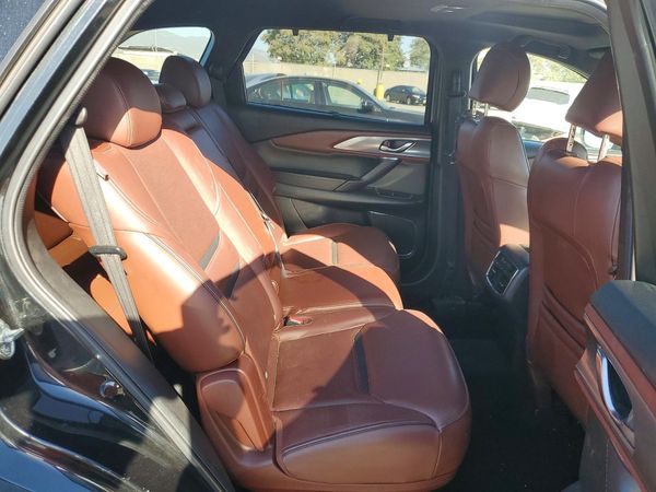 2017 MAZDA CX-9 Signature