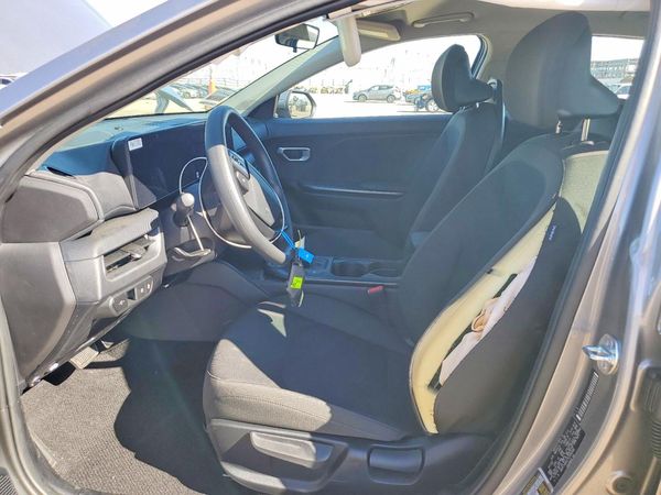 2026 KIA K4 LX, LXS