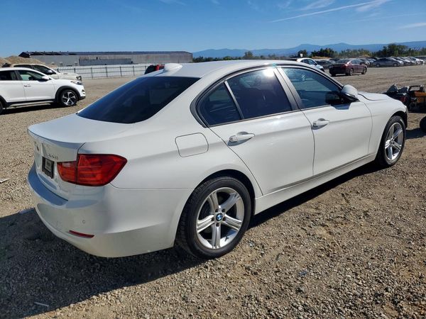 2015 BMW 320 320i