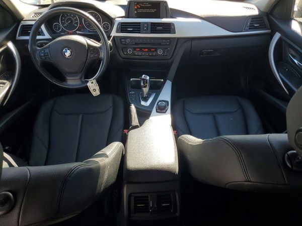 2015 BMW 320 320i