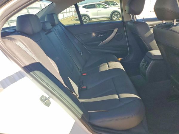 2015 BMW 320 320i