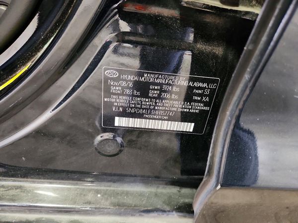 2017 HYUNDAI ELANTRA