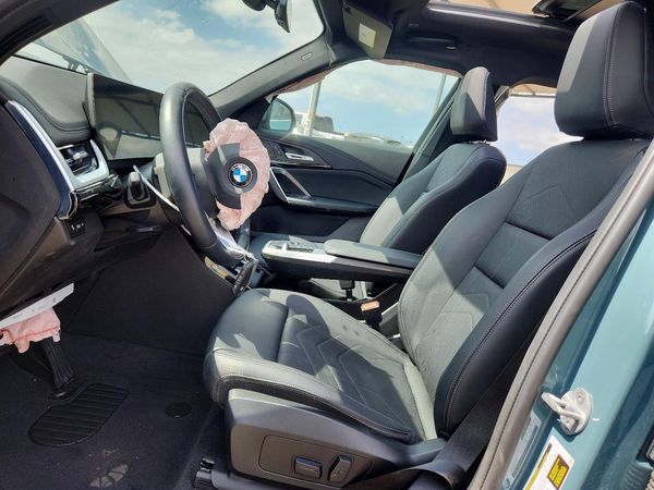 2025 BMW X1 xDrive28i — DENT
