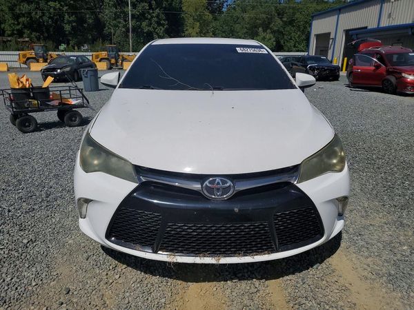 2015 TOYOTA CAMRY