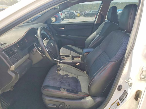 2015 TOYOTA CAMRY