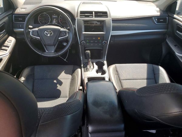 2015 TOYOTA CAMRY