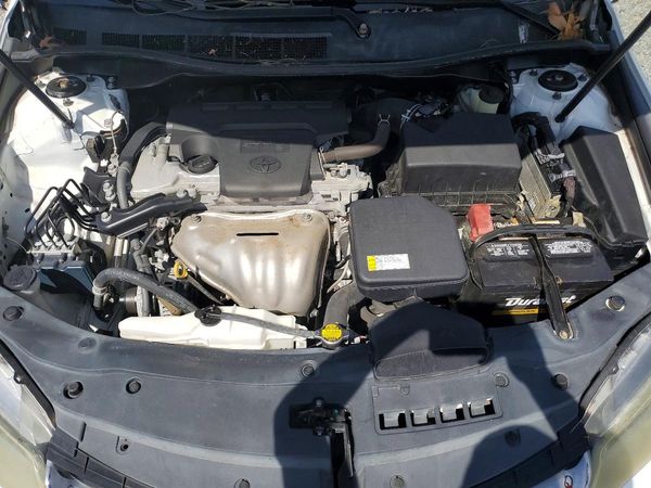2015 TOYOTA CAMRY