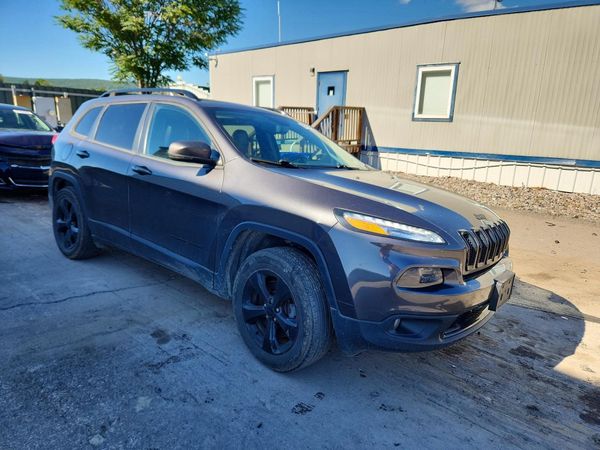 2016 JEEP CHEROKEE Limited — Passenger 3/4
