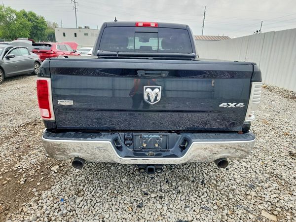 2016 RAM 1500 Laramie