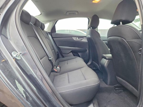 2021 KIA FORTE FE, LXS