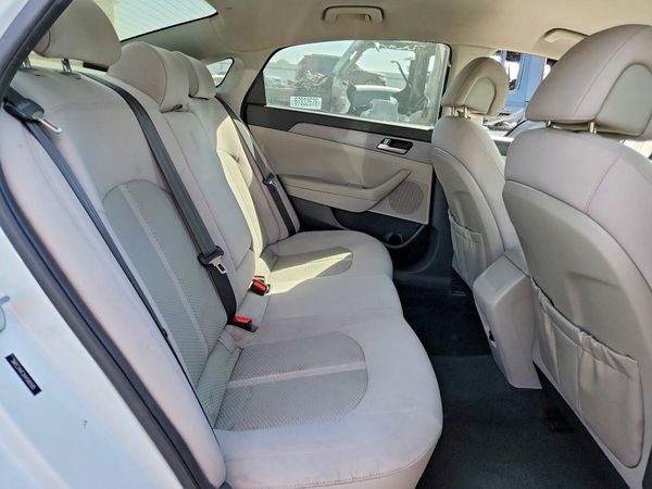 2017 HYUNDAI SONATA SE, Eco