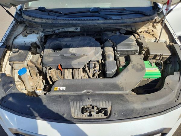 2017 HYUNDAI SONATA SE, Eco