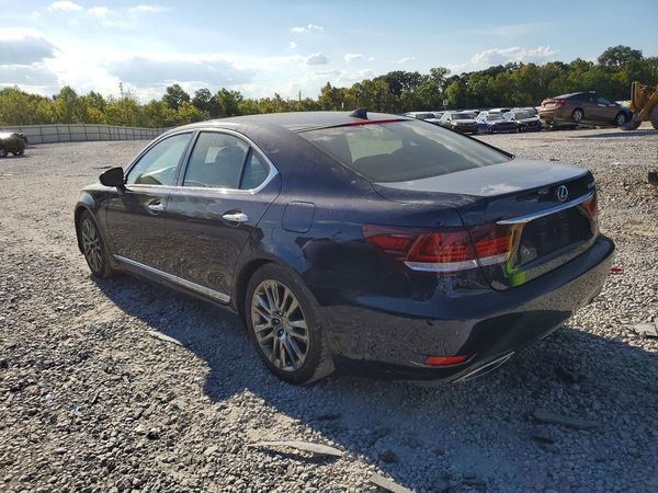 2017 LEXUS LS 460