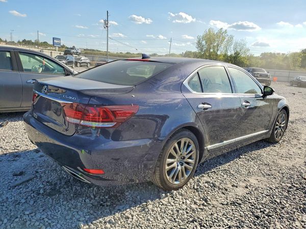 2017 LEXUS LS 460