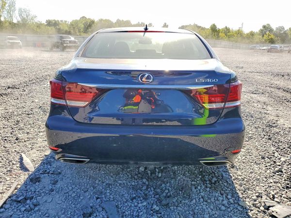 2017 LEXUS LS 460
