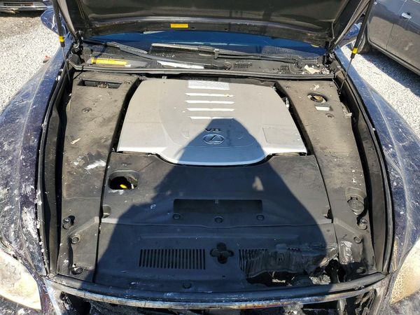 2017 LEXUS LS 460