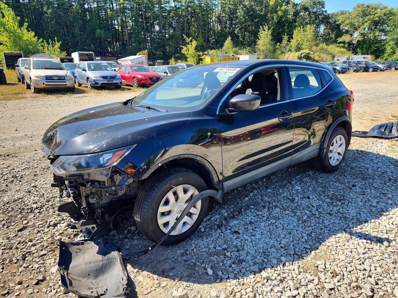 2020 NISSAN ROGUE SPORT — Front 3/4