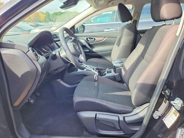 2020 NISSAN ROGUE SPORT — DENT