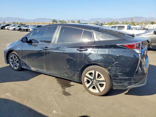 2017 TOYOTA PRIUS