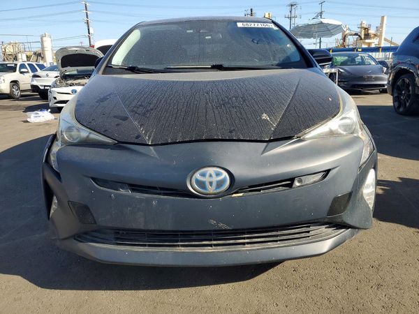2017 TOYOTA PRIUS