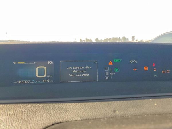 2017 TOYOTA PRIUS