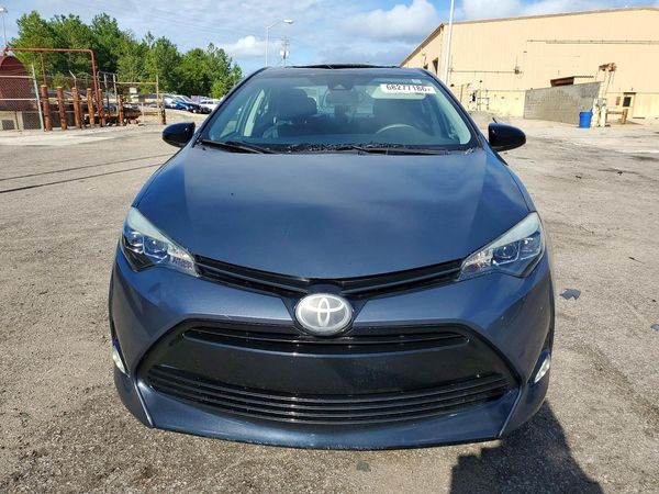 2017 TOYOTA COROLLA