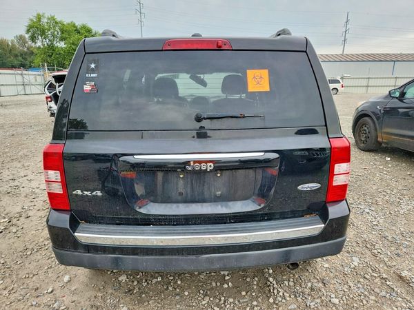 2016 JEEP PATRIOT Latitude — DIRR