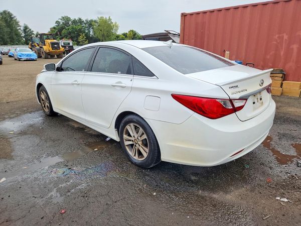 2013 HYUNDAI SONATA GLS/ GLS Popular — DSRA