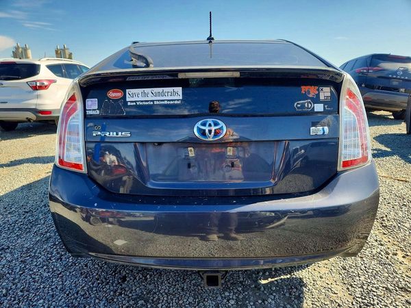 2014 TOYOTA PRIUS