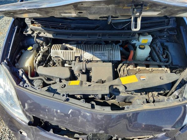 2014 TOYOTA PRIUS