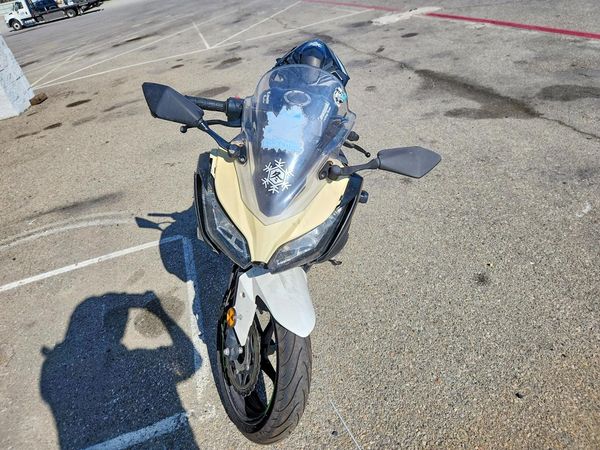 2017 KAWASAKI EX