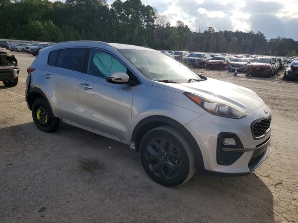 2020 KIA SPORTAGE — Passenger 3/4