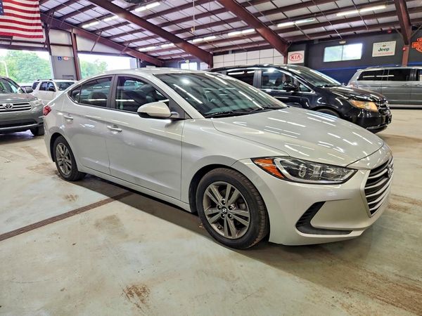 2018 HYUNDAI ELANTRA